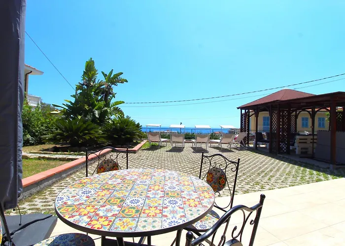 La Pace, Il Sole, Il Mare - Sanremo Casa Indipendente Vista Mare, Posto Auto Privato, Ampio Spazio Esterno Attrezzato, A Pochi Minuti Dalle Spiagge