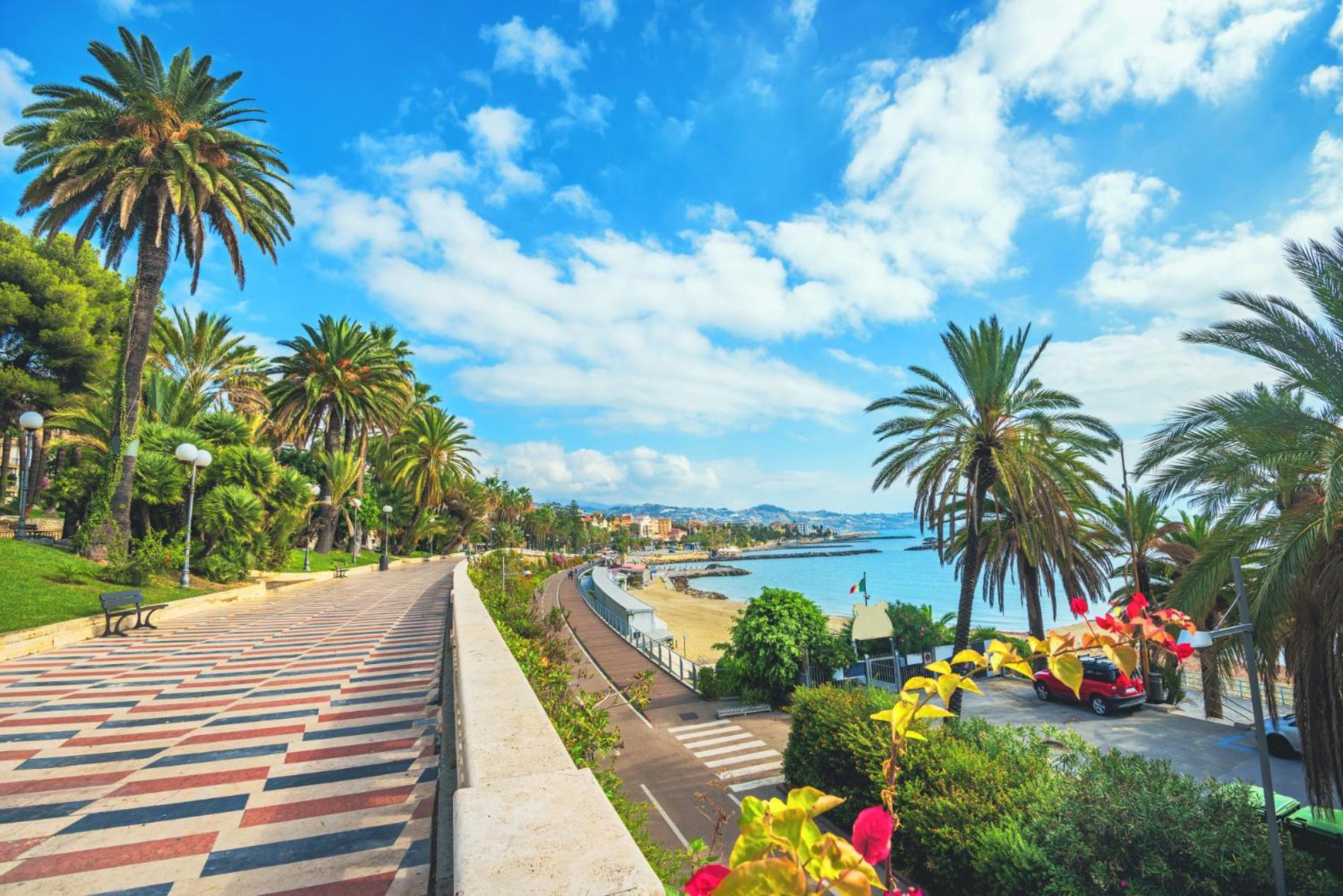Vakantiehuis La Pace, Il Sole, Il Mare - Casa Indipendente Vista Mare, Posto Auto Privato, Ampio Spazio Esterno Attrezzato, A Pochi Minuti Dalle Spiagge