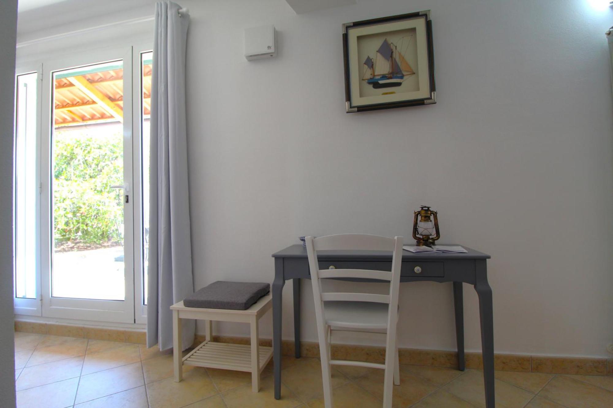 La Pace, Il Sole, Il Mare - Casa Indipendente Vista Mare, Posto Auto Privato, Ampio Spazio Esterno Attrezzato, A Pochi Minuti Dalle Spiagge * San Remo